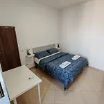Spaccanapoli House